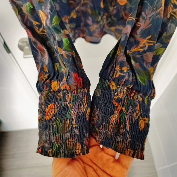 Indi & Cold Anthropologie Floral Blouse - Picture 5 of 7